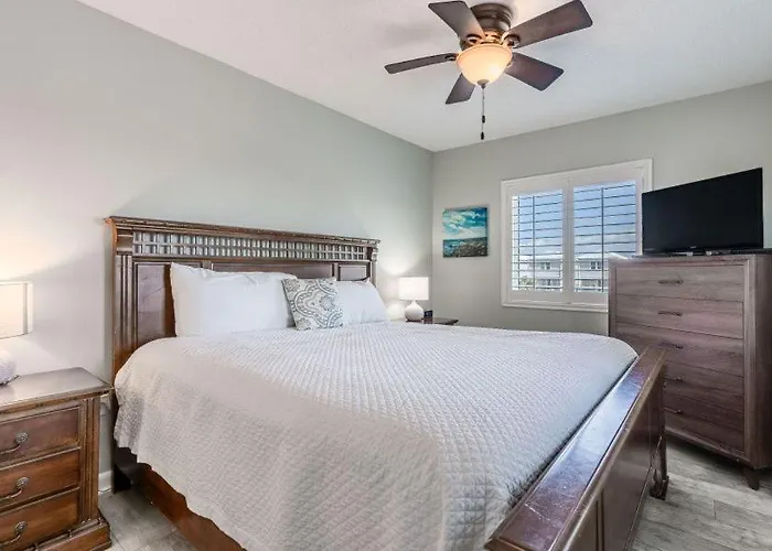 Westwind 301 By Youngs Suncoast Apartment