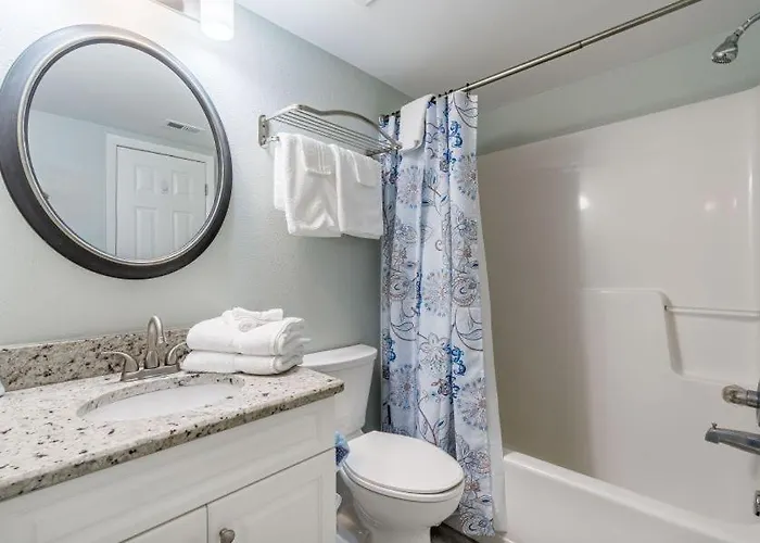 Westwind 301 By Youngs Suncoast * Gulf Shores